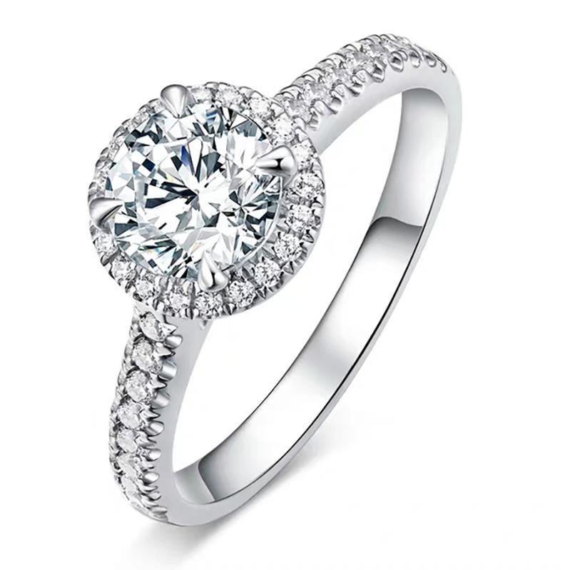 Fashion Round Cut Women's Wedding Ring