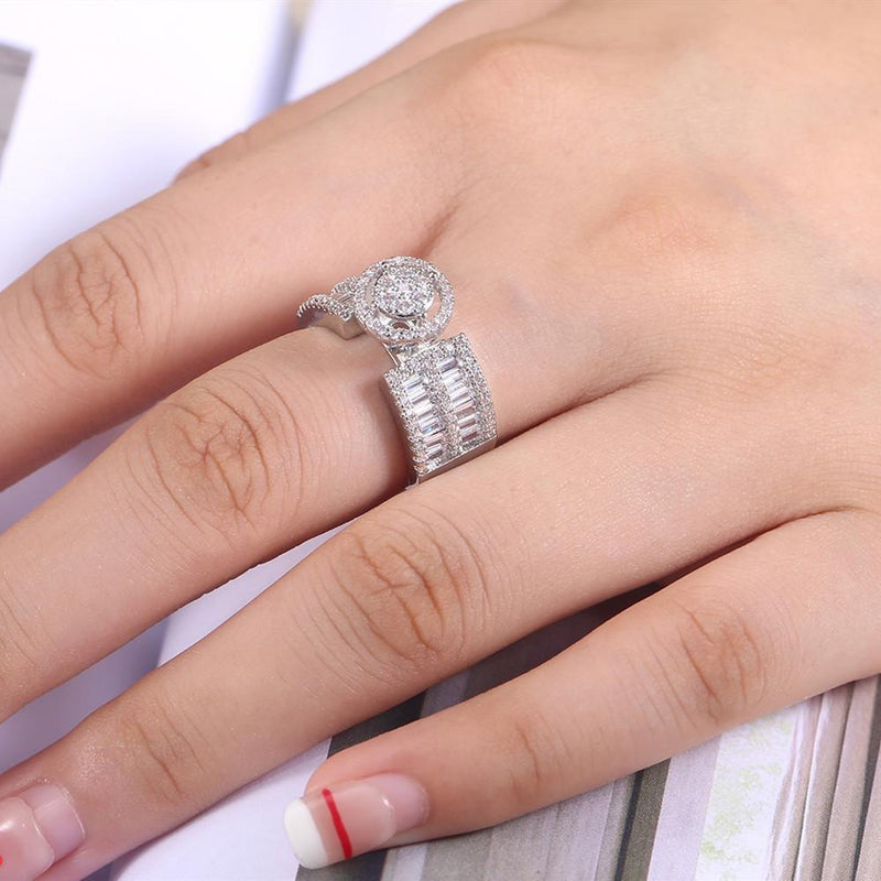 Ultra-luxury Ladies Full Zircon Ring