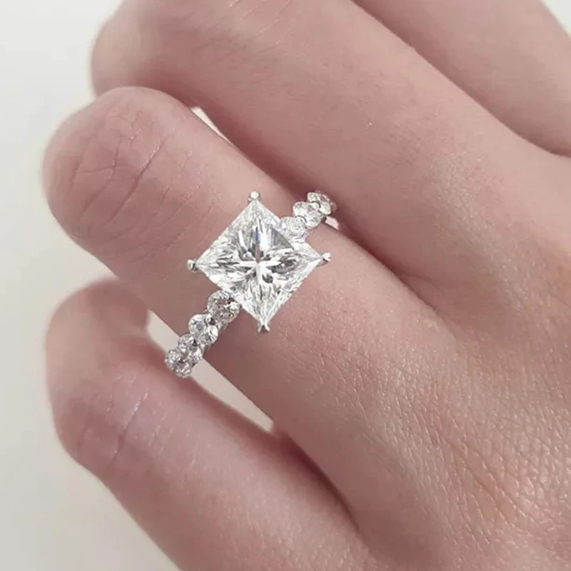 Brilliant Princess Cut Engagement Ring In Stering Silver